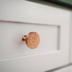 Akicon Hammered Copper Kitchen Cabinet Knobs 1-1/4 inch (32 mm) Diameter 100% Solid Brass Drawer Knob