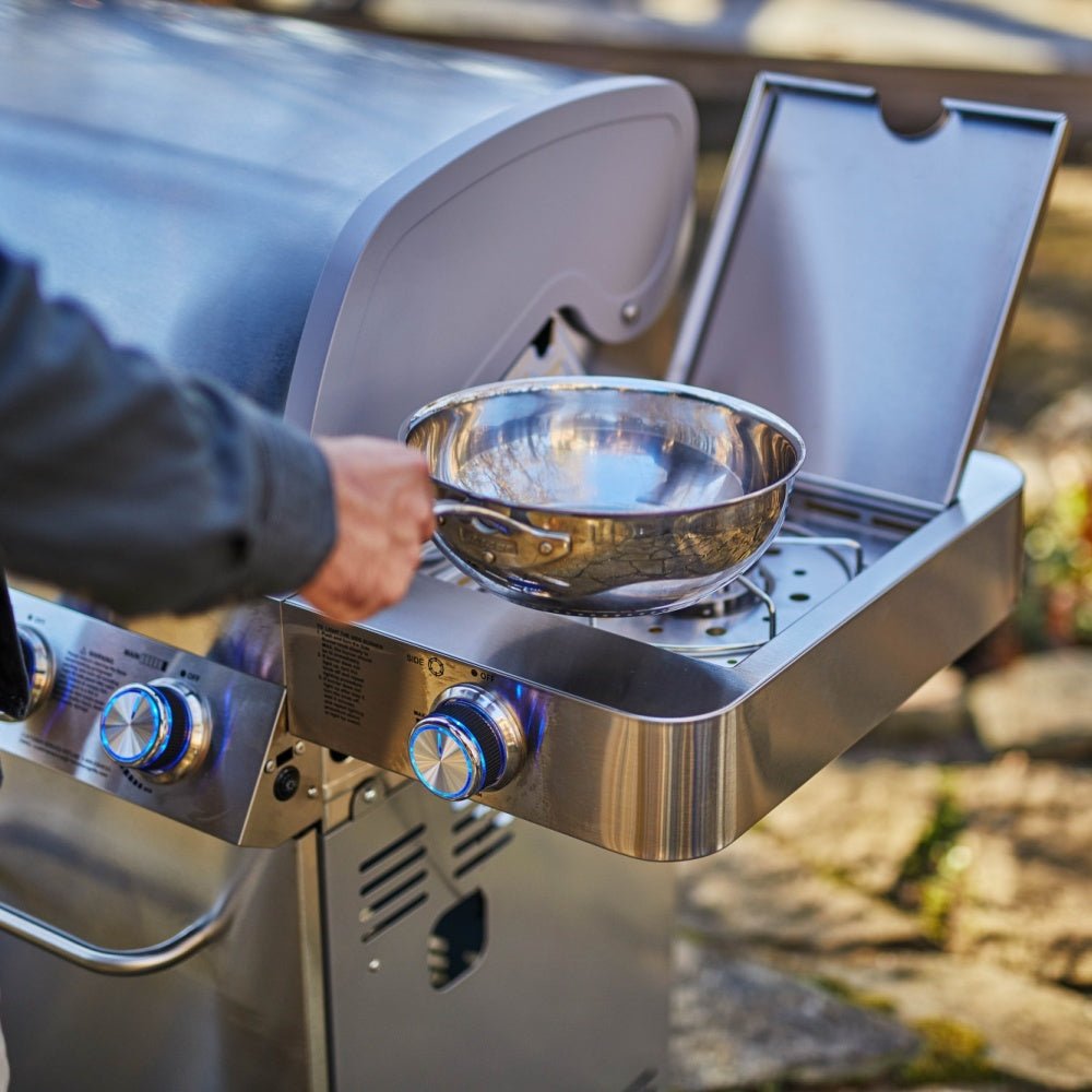 77352 | Stainless Propane Gas Grill
