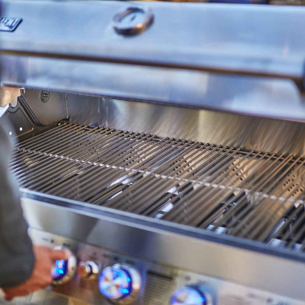 77352 | Stainless Propane Gas Grill
