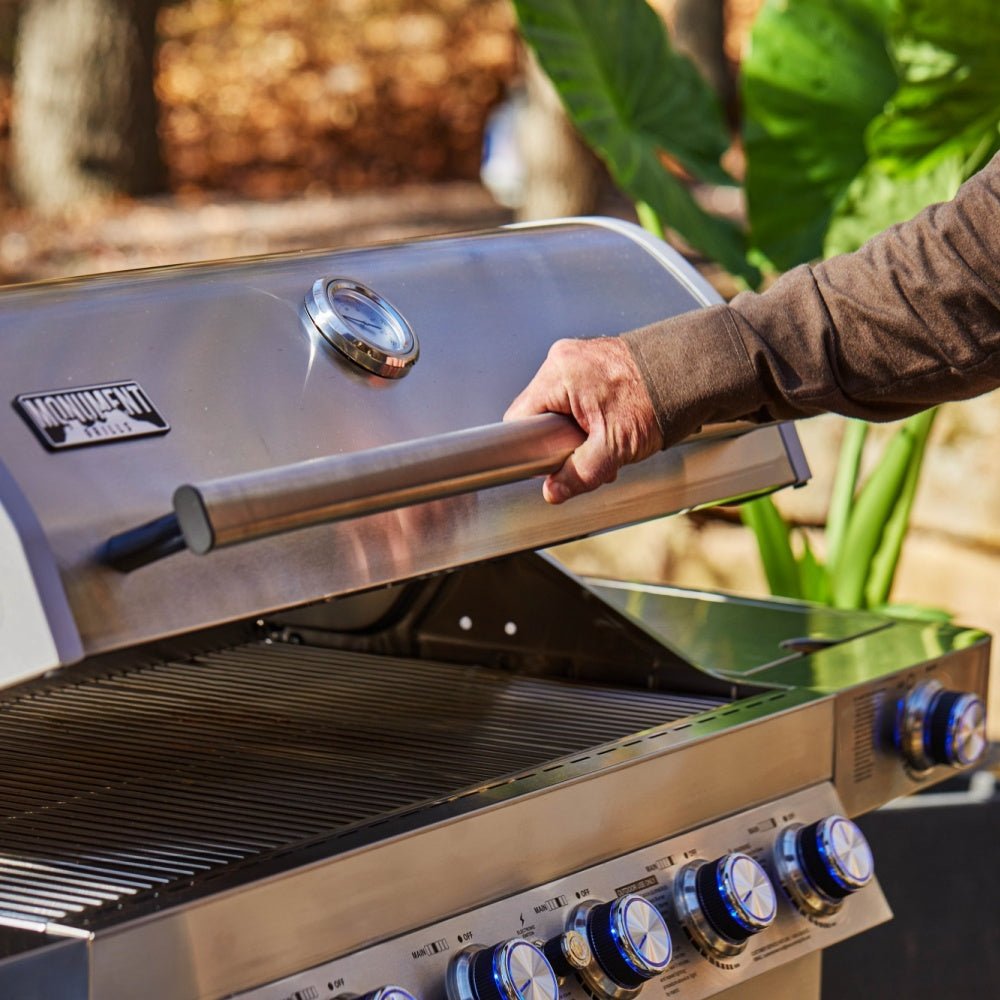 77352 | Stainless Propane Gas Grill