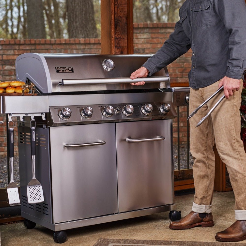 77352 | Stainless Propane Gas Grill