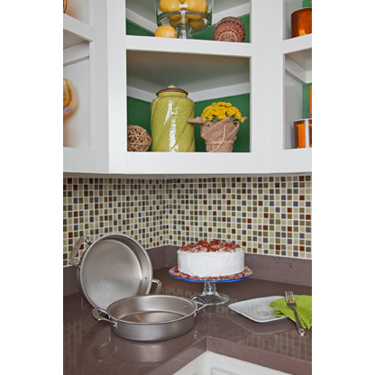 9" Round Cake Pan with Handles