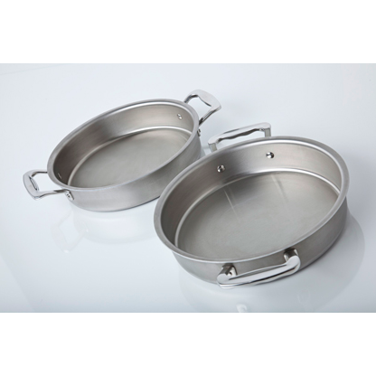 9" Round Cake Pan with Handles