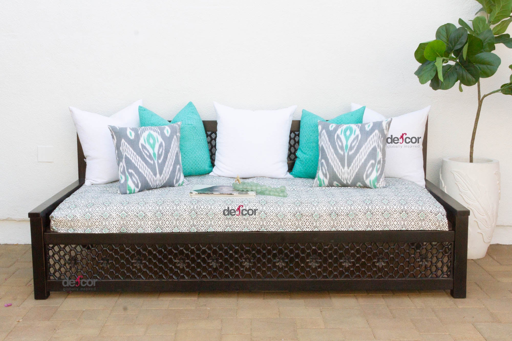 8 Ft Long Onyx Floral Carved Daybed