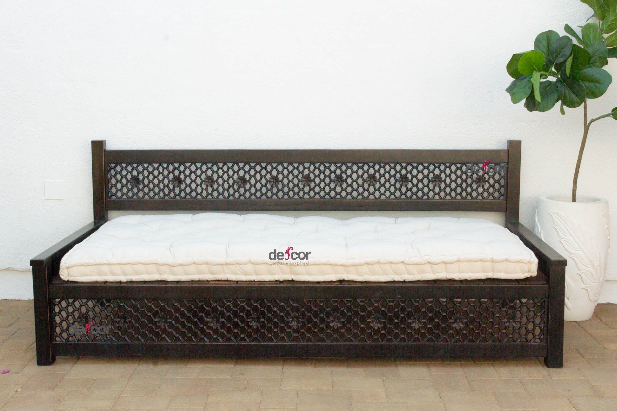 8 Ft Long Onyx Floral Carved Daybed