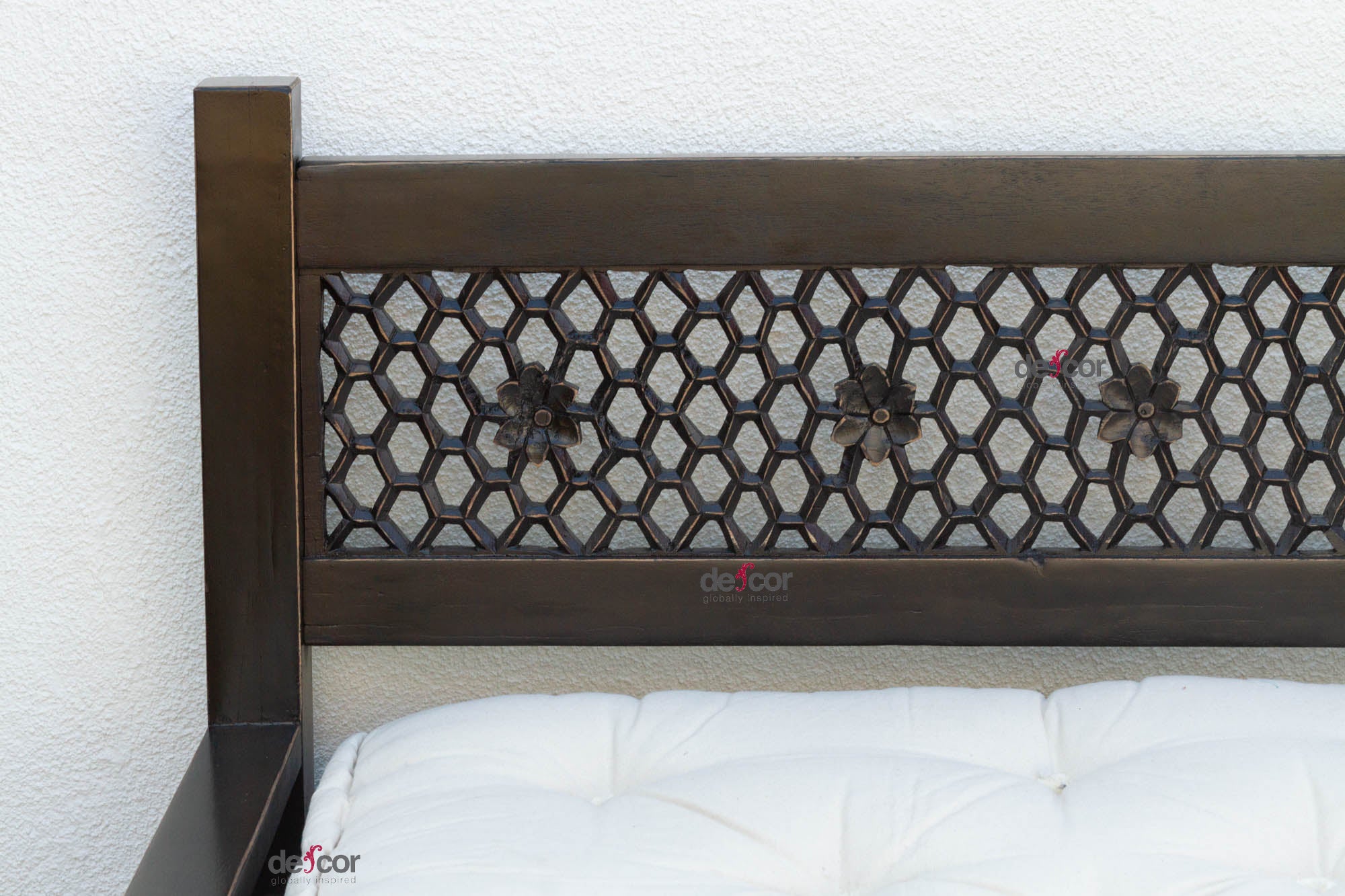 8 Ft Long Onyx Floral Carved Daybed