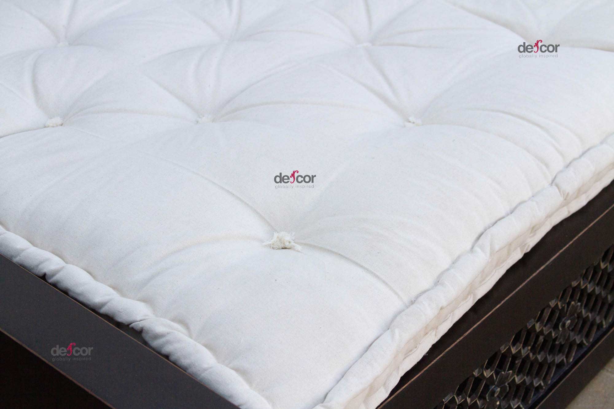9 Ft Long Floral Carved Daybed