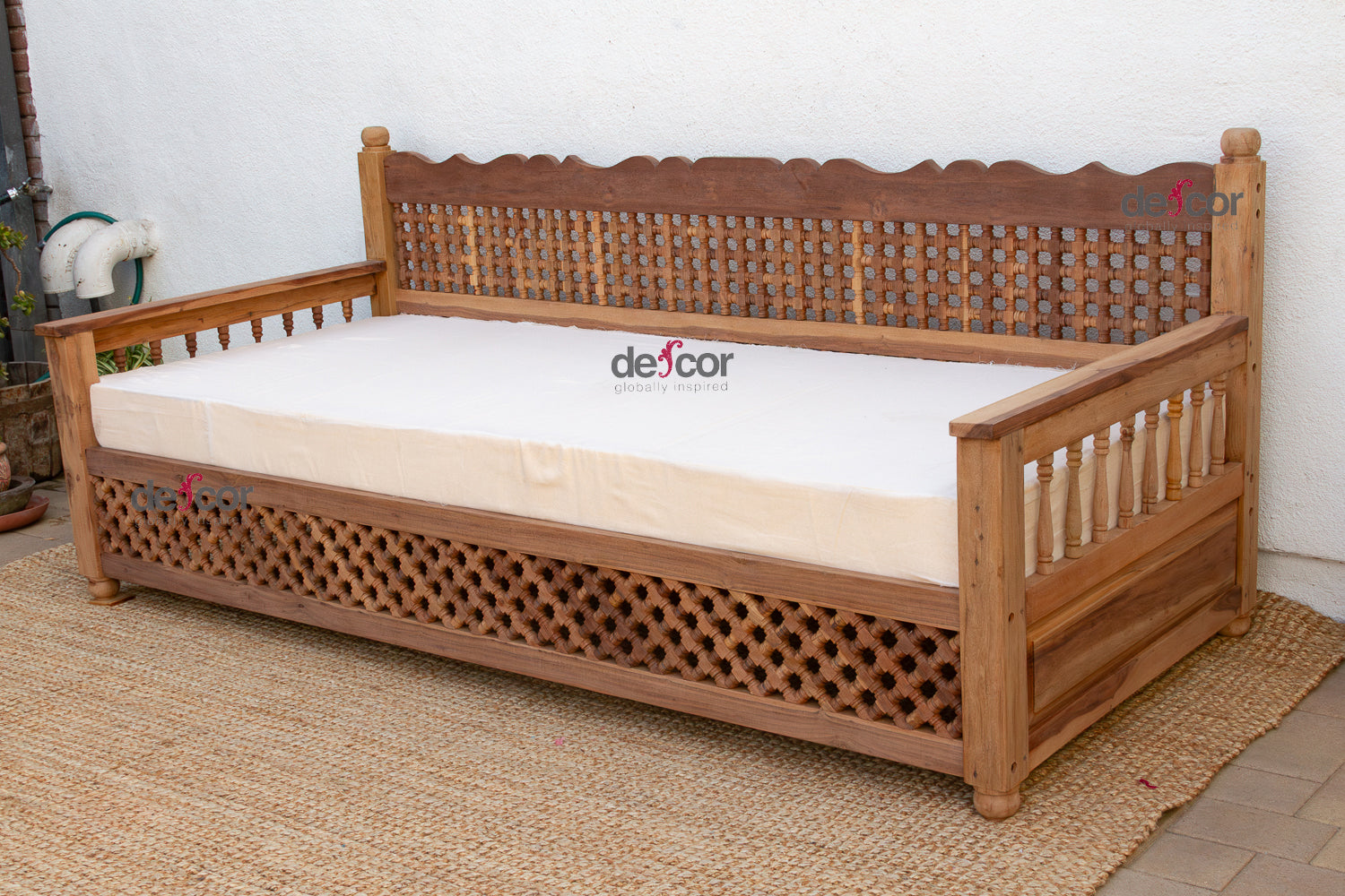 96" Long Moroccan Mousharabi Daybed Sofa