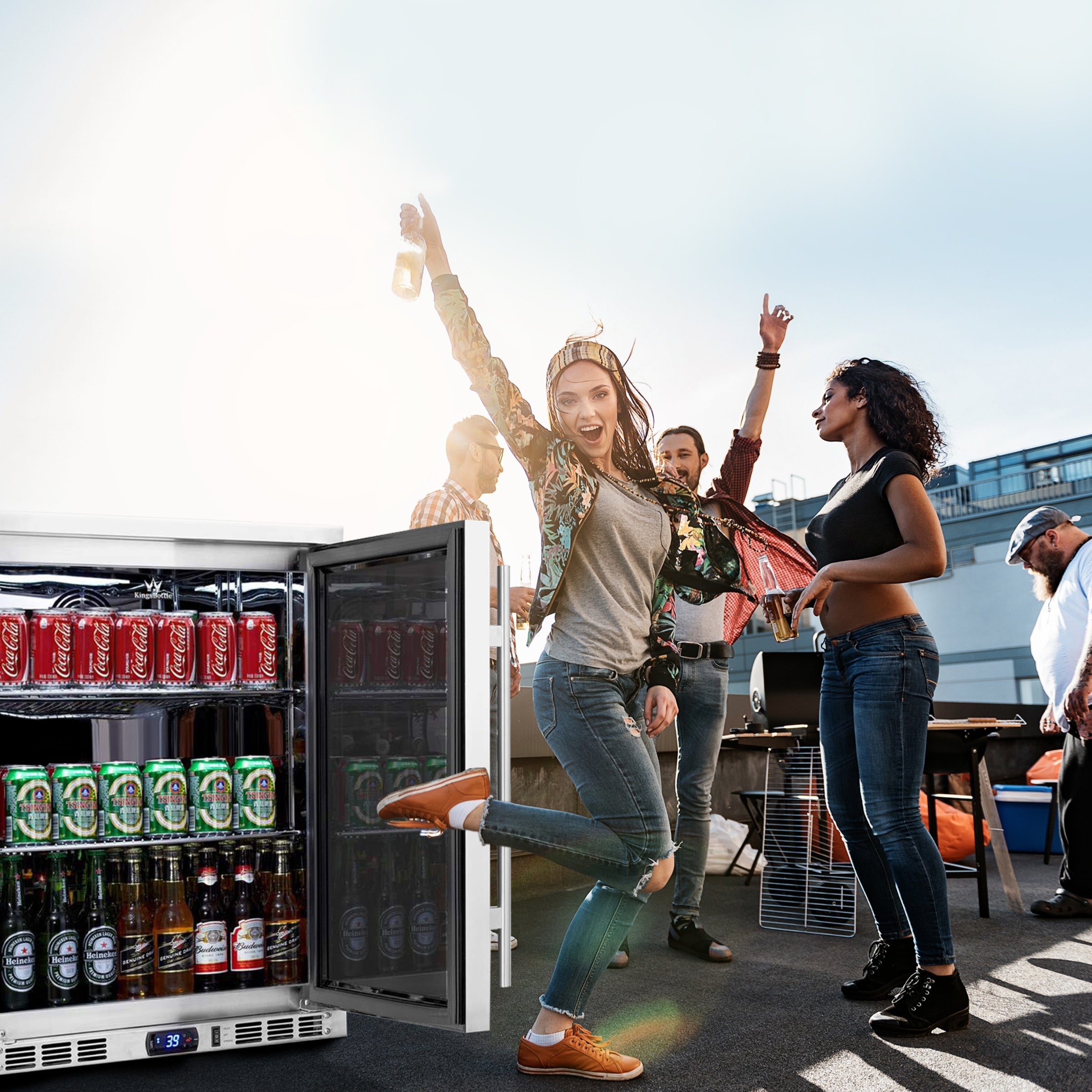 24-Inch Beverage Refrigerator