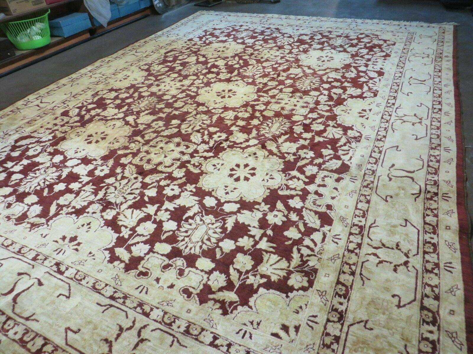 10' X 15' Hand Made Pakistan Wool on Cotton Rug Peshawar # 200A